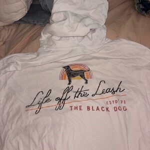 black dog long sleeve hoodie